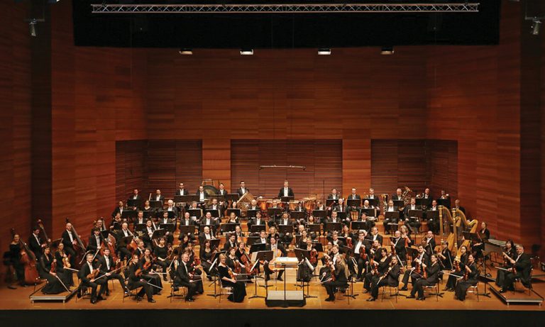 Catch the Albany Symphony Orchestra, Les Miz in the Capital District This Winter <h4 style='color:#999;font-weight: 300;font-size: 18px;margin-top:20px;' data-eio=