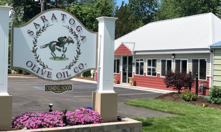 Saratoga Olive Oil to Open Outlet Store at Moreau Warehouse