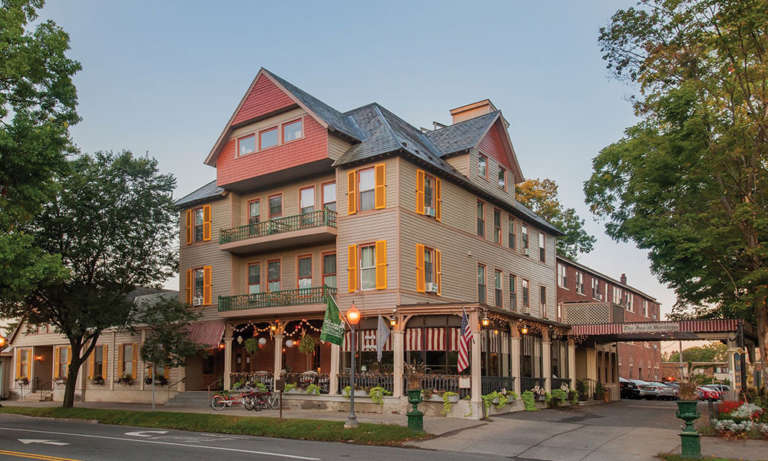 Inn With The Old: The Inn at Saratoga Celebrates 180 years <h4 style='color:#999;font-weight: 300;font-size: 18px;margin-top:20px;' data-eio=