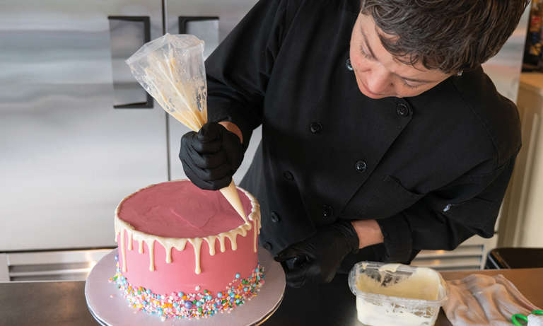 Bread Basket Bakery Unveils Dedicated Cake Shop