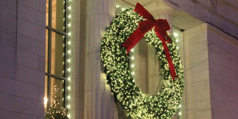 Downtown Saratoga’s Holiday Décor, by the Numbers